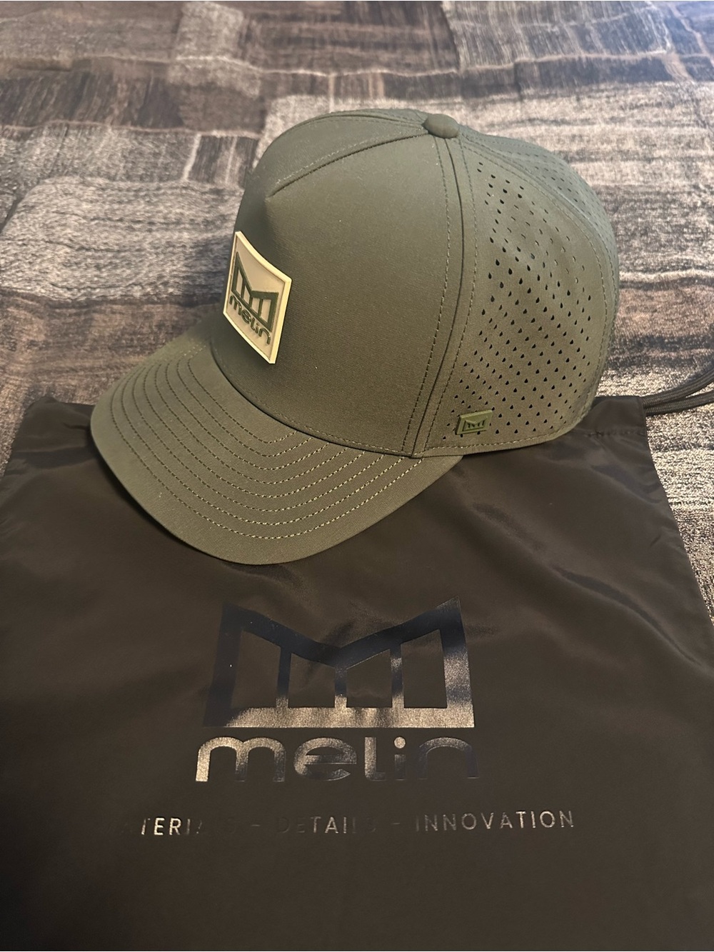 Melin Odysea Stacked Hydro Hat - Canopy / Khaki